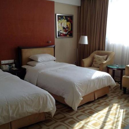 Runyang Huanlong Hotel تشنجيانغ المظهر الخارجي الصورة
